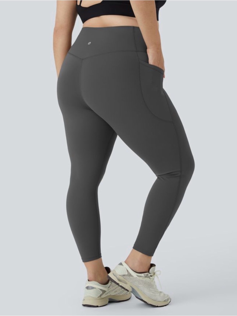 HALARA High-Waist Pocket Leggings in Charcoal Gray